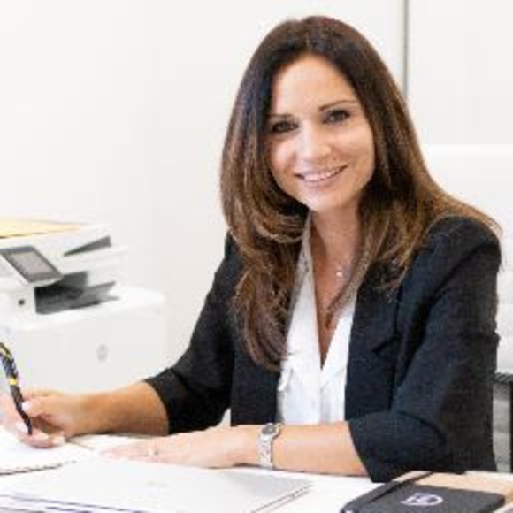 Meet your Posher, Ewa - Picture 1 of 1